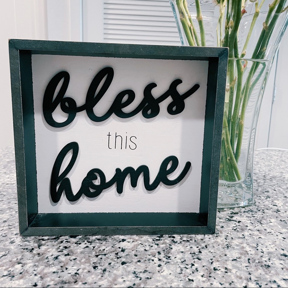 Home decor - small artwork - Picture 2 of 3